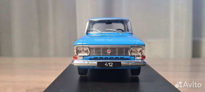 Модели автомобилей 1:24 Москвич 412