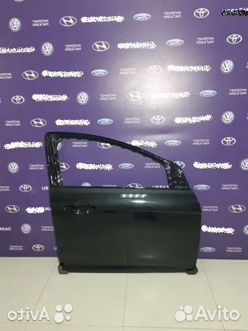 Дверь передняя правая Форд Фокус 3 черный