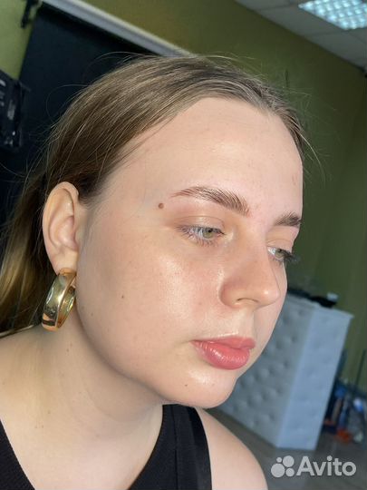 Мастер бровист