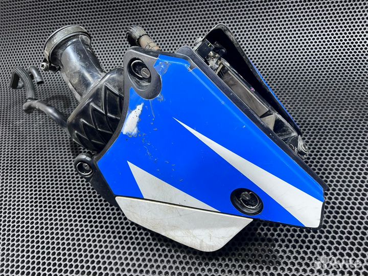 Корпус фильтра Yamaha WR 250F 2006