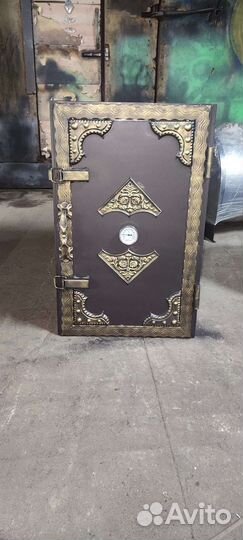 Коптильня встраиваемая для барбекю комплекса