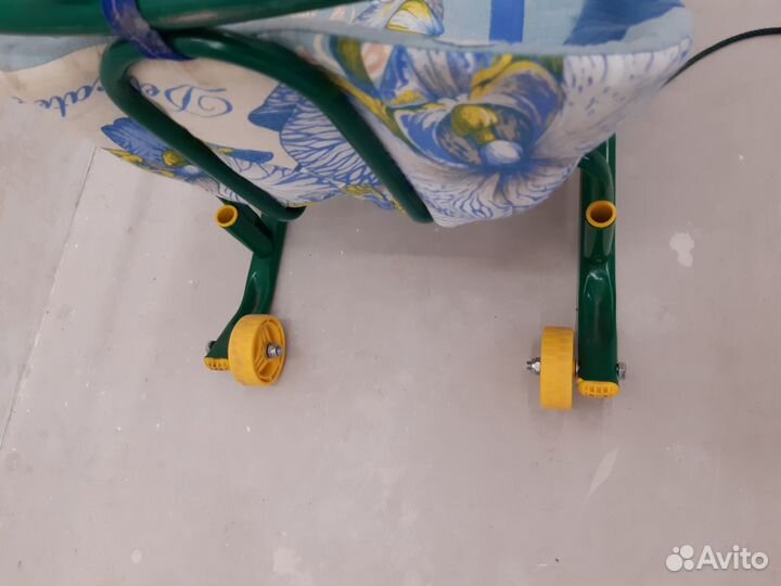 Детские санки с колесами