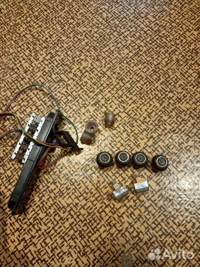 Запчасти для проигрывателя винила - Unitra G 602