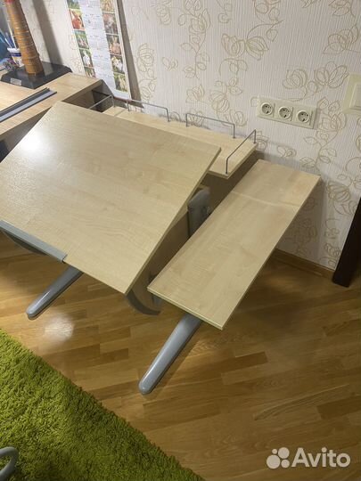 Растущая парта и стул деми