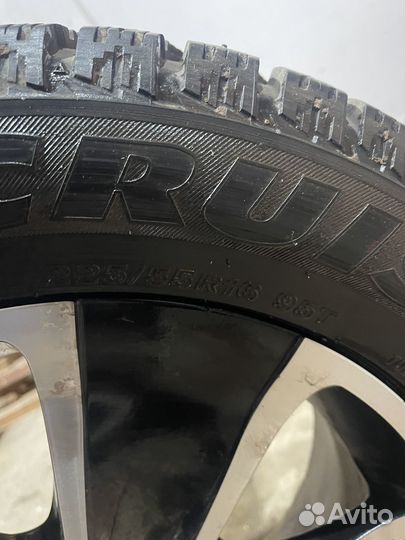 Колеса r 16 в сборе с зимней резиной