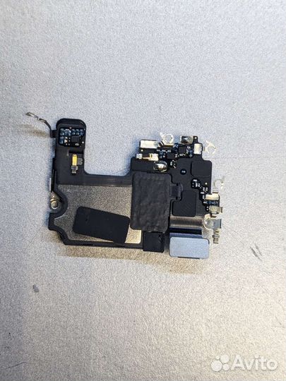 iPhone 14 разбор