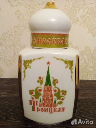 Чайница Москва Кремль Спасская башня