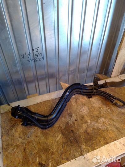 Заливная горловина Kia Rio 3 Hyundai Solaris 1