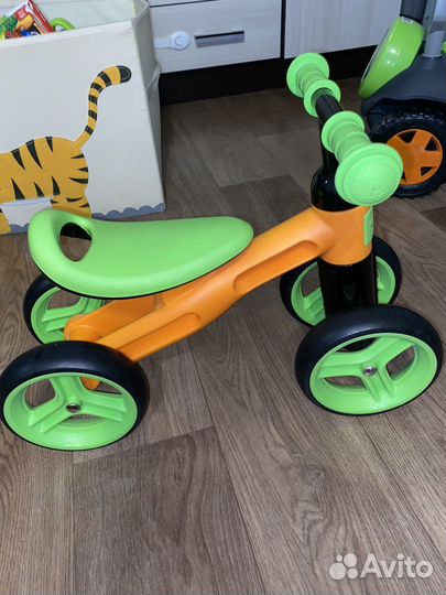 Беговел для малышей от года