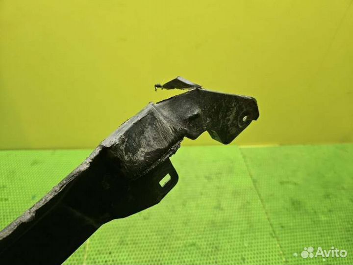 Защита топливных трубок Renault Duster 2021