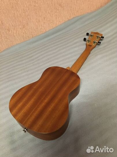 Укулеле flight