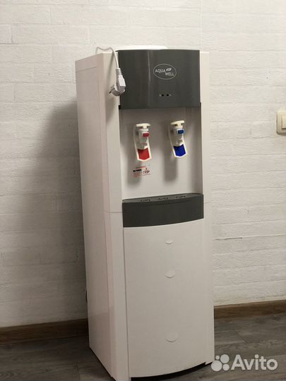 Кулер для воды