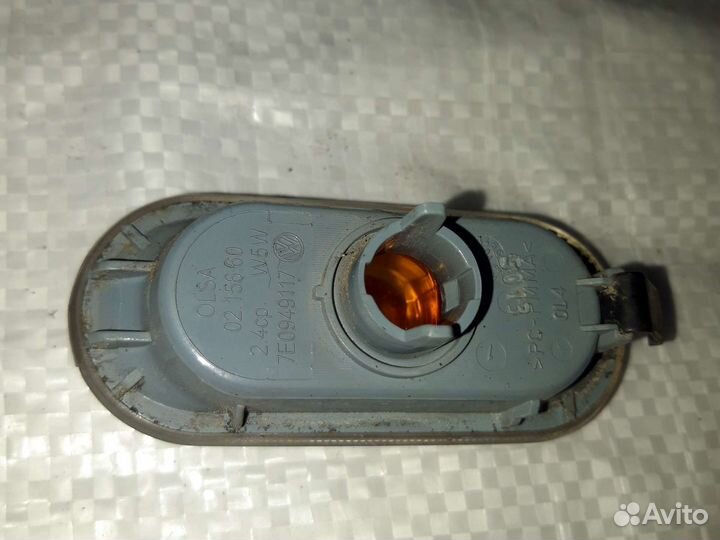 Поворотник в крыло polo седан 5