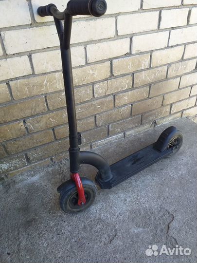 Дертовый самокат Oxelo