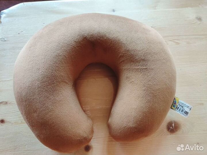 Подушка под шею антистрессовая турист новая