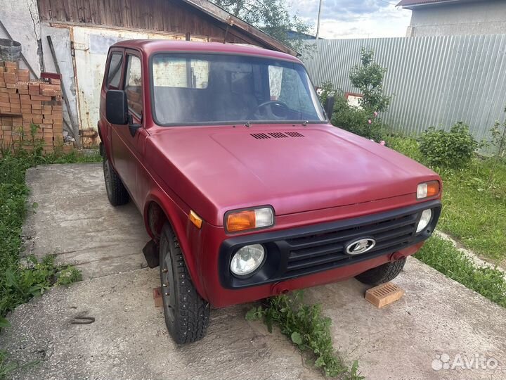 LADA 4x4 (Нива) 1.7 МТ, 2005, 156 000 км