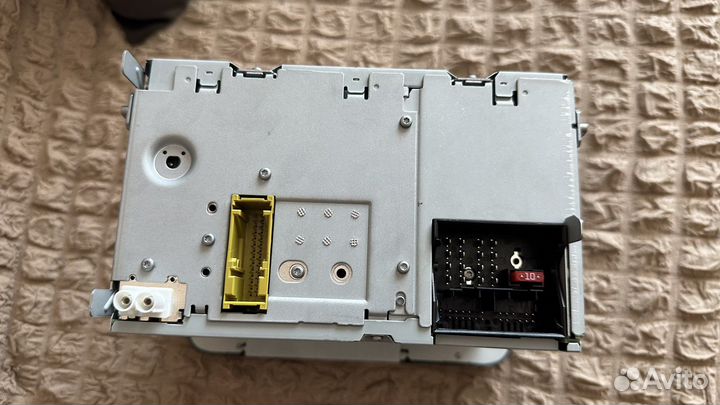 Головное устройство volkswagen tiguan