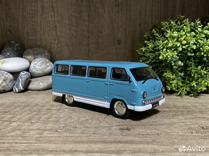 Модель автомобиля раф-977 