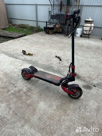 Электросамокат kugoo G1