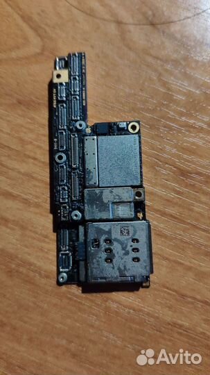 Материнская плата iPhone x