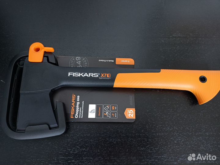 Новый туристический топор Fiskars