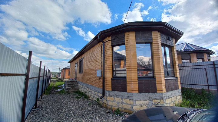 Коттедж 90 м² на участке 3 сот.