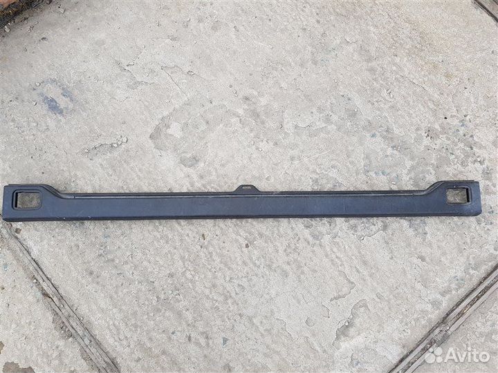 Накладка на порог салона Toyota Sequoia