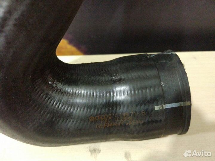 Патрубок интеркулера Audi Allroad C5 BES 2004