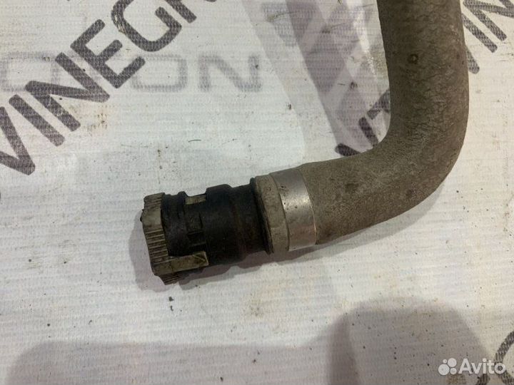 Патрубок радиатора печки Ford Focus 3