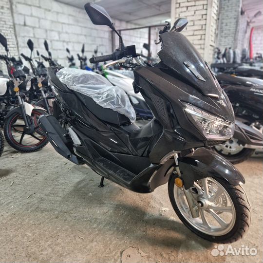 Скутер Honda PCX 200 replica (с птс) Чёрный