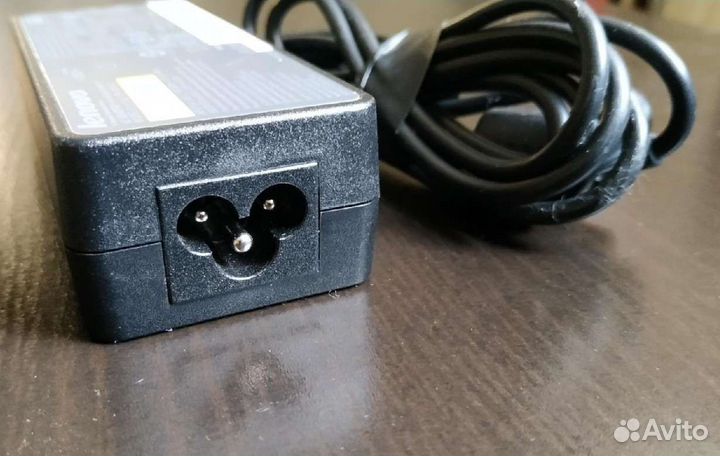 Блок питaния Lеnovо 20V 3.25А