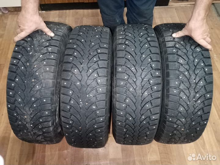 Pirelli Formula Ice 225/55 R17 101T
