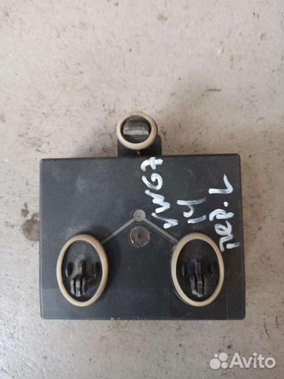 Блок комфорта передний левый VW Golf 7