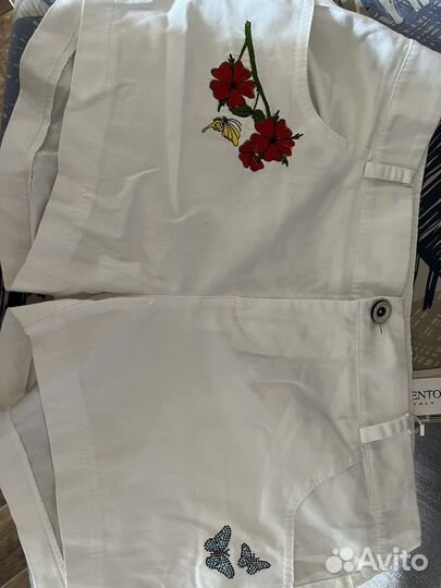 Новые шорты rinascimento