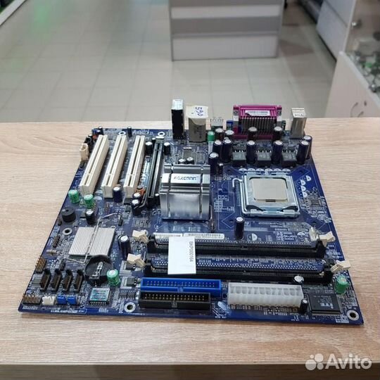 Материнская плата Foxconn M12/GL/6LS 775 / 2*DDR1