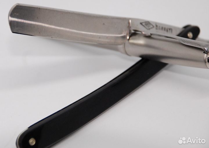 Новая французская бритва. 42 MP garanti