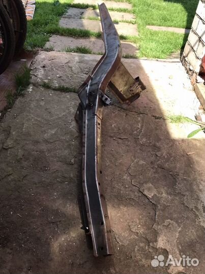 Лонжерон москвич 408-412