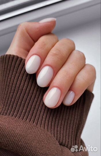 Мастер маникюра и педикюра