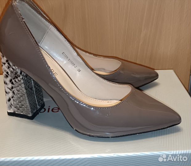 Туфли женские