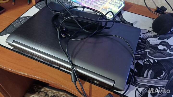 Asus
