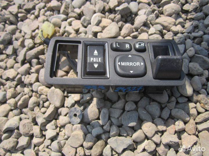 Блок управления зеркалами Toyota Corolla Fielder