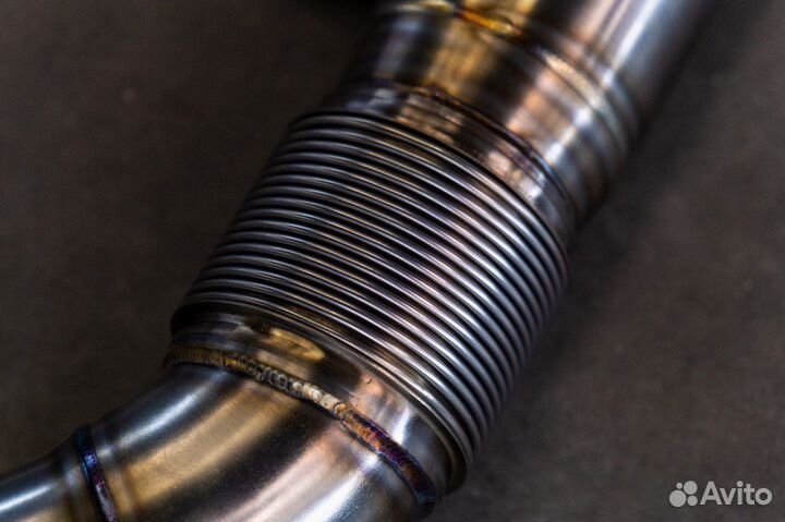 Даунпайп BMW G30 540i 101mm