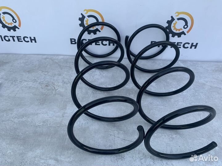 Пружина передняя (Пара) Mercedes W203 A2033213804