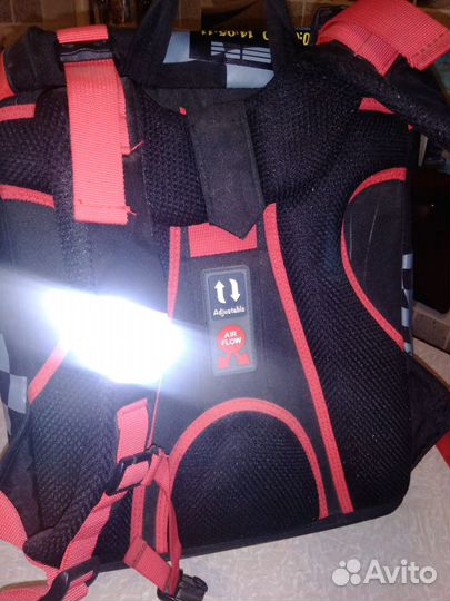 Школьный рюкзак