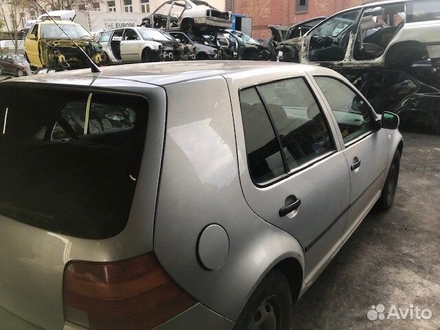 Разбор на запчасти Volkswagen Golf 4 1997-2005