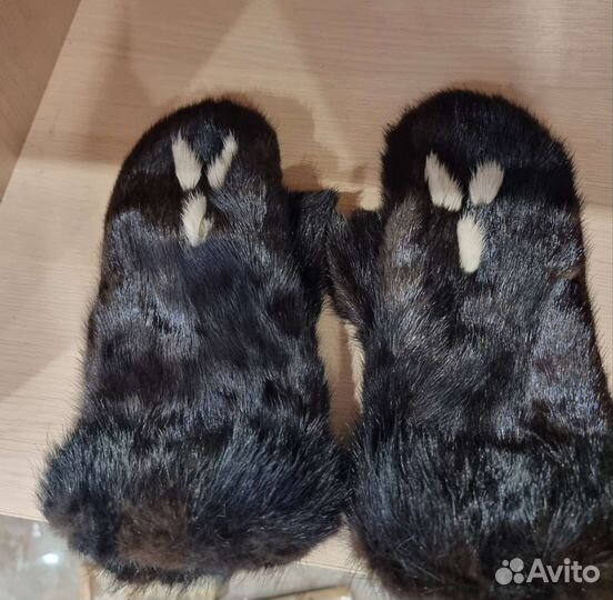 Норковые варежки