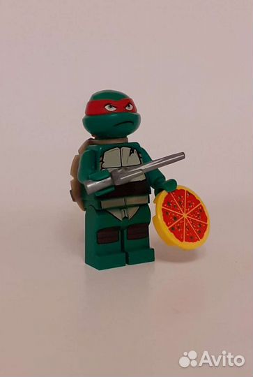 Фигурка коллекционная