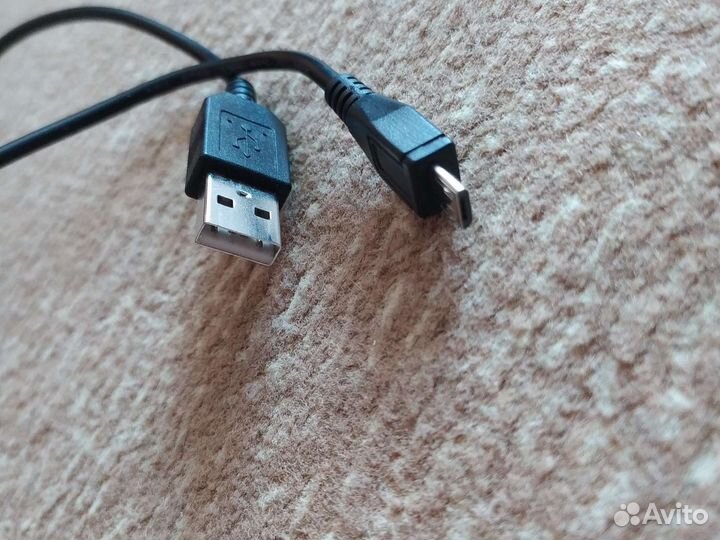 Адаптер питания для смартфона