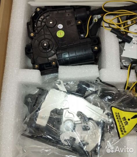 Доводчики дверей Volkswagen, Skoda