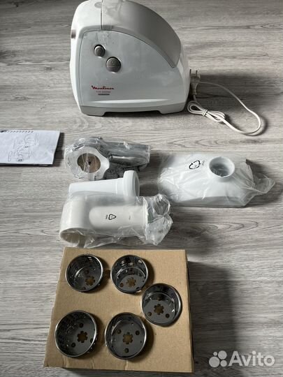 Мясорубка moulinex HV8